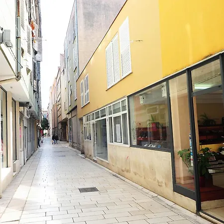 Bed and Breakfast Class