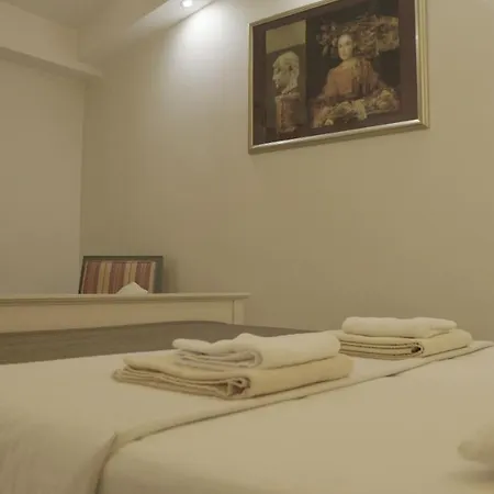 Bed & Breakfast City Class 4*